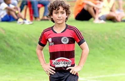 ルシアニーニョ Lucianinho Bucar は天才サッカー 美少年 ネイマールも感動 年齢やwiki風プロフィールやインスタ写真やyoutube動画は J1トラベラー